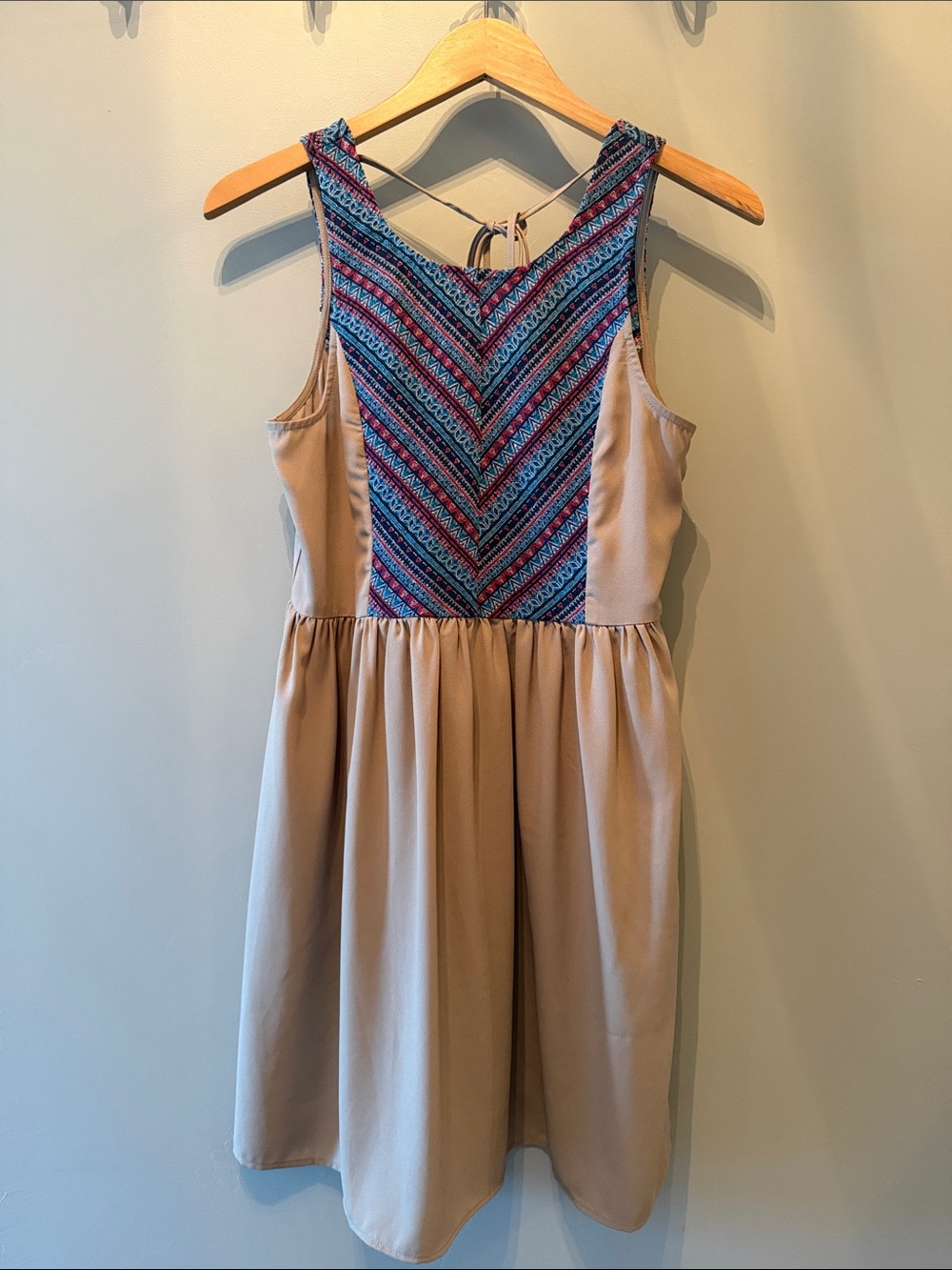 Umgee Beige Dress with Geometric Bodice Size Small